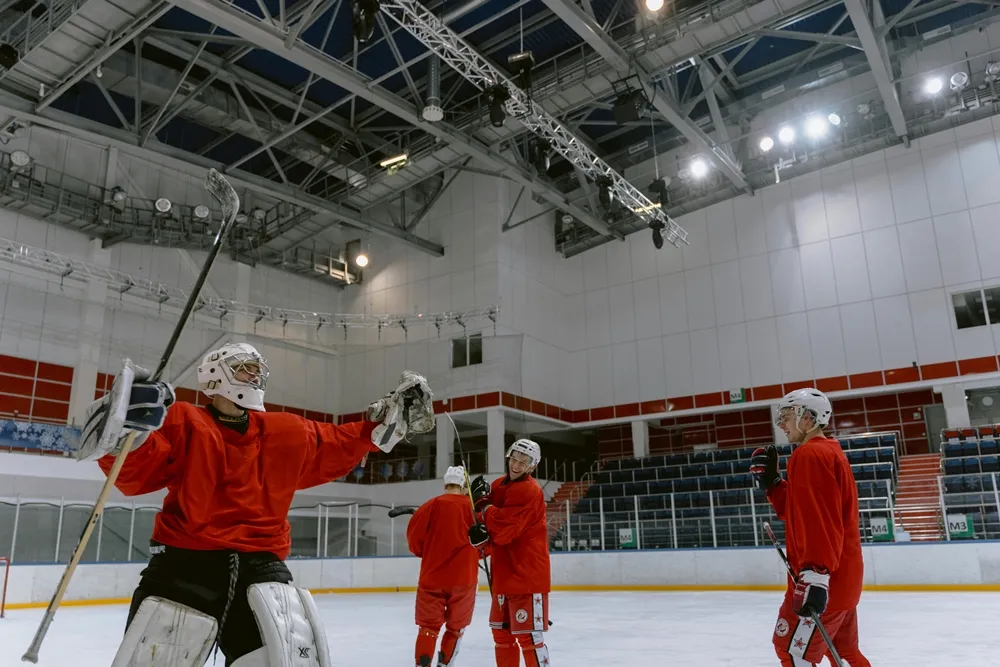 2025-26 NHL 개막 준비 중인 팀 전력 보강 모습